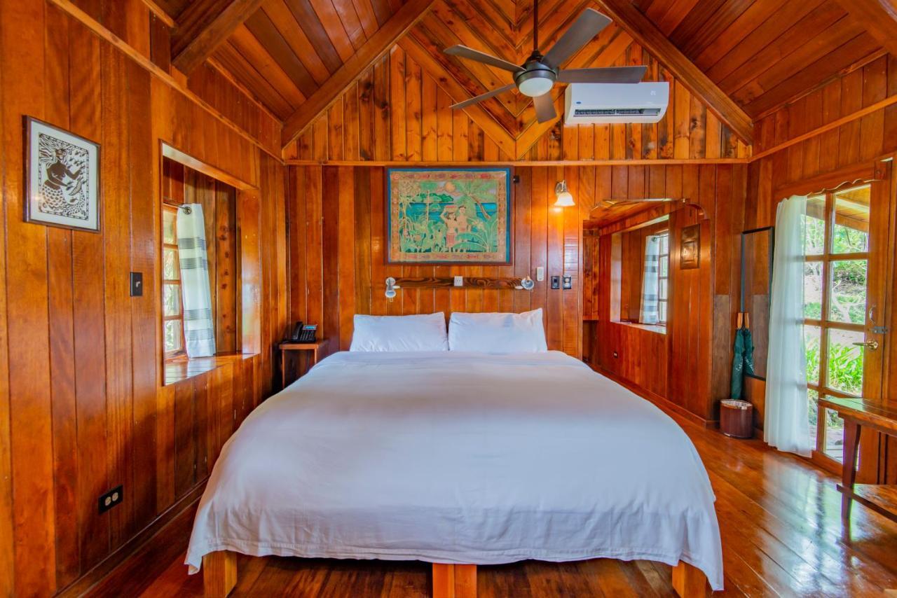 Palau Carolines Resort Koror Ngoại thất bức ảnh