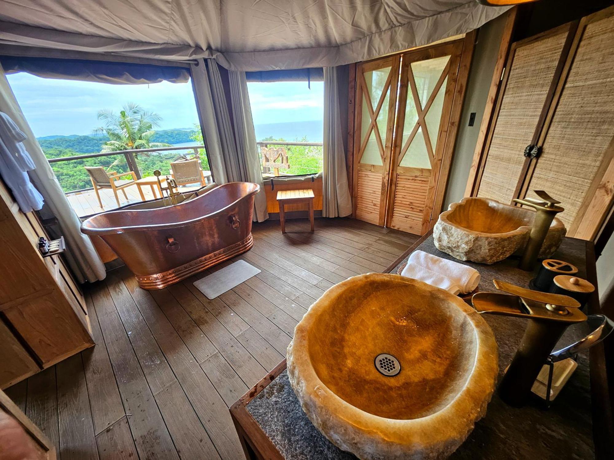Palau Carolines Resort Koror Ngoại thất bức ảnh